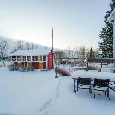 Riverside Βίλα *